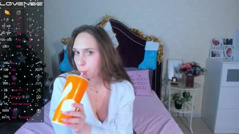 Kate online show from 12/27/24, 12:56