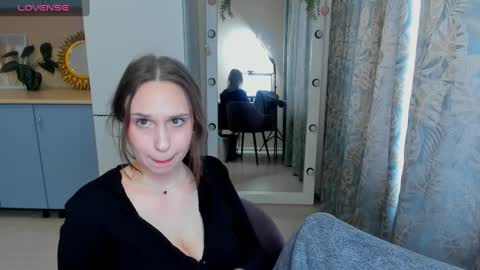 Kate online show from 02/28/25, 08:31