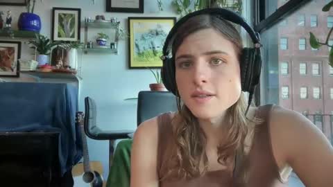 jewish american princess online show from 01/07/25, 08:21