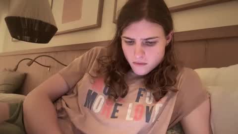 jewish american princess online show from 02/18/25, 01:32
