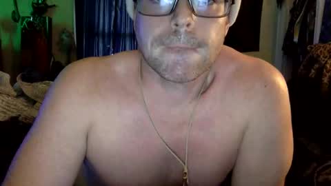 Snapshot of transcurious101 chatting on 01/18/25, 02:02 transcurious101 online show from 01/18/25, 02:02