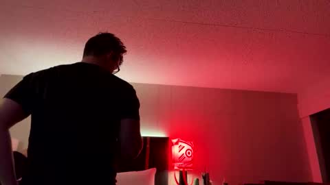 Snapshot of transcurious101 chatting on 02/14/25, 05:30 transcurious101 online show from 02/14/25, 05:30