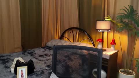 ROSY TAN  BE MY KING DONT FORGET TO FOLLOW AND THUMBS UP ME online show from 09/19/25, 04:51