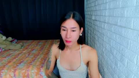 Chloe online show from 06/25/26, 11:53