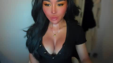 Snapshot of transnextdoor_ chatting on 12/06/24, 05:22 ALMIGHTY GODDESS VALENTINA online show from 12/06/24, 05:22