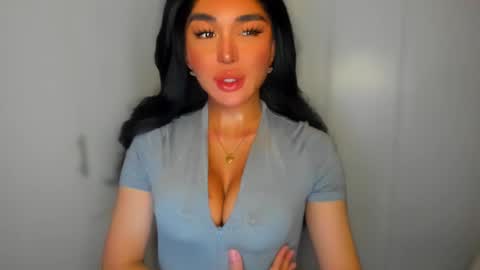 Snapshot of transnextdoor_ chatting on 01/24/25, 07:39 ALMIGHTY GODDESS VALENTINA online show from 01/24/25, 07:39
