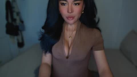 Snapshot of transnextdoor_ chatting on 02/27/25, 06:18 ALMIGHTY GODDESS VALENTINA online show from 02/27/25, 06:18