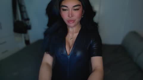 Snapshot of transnextdoor_ chatting on 03/06/25, 01:58 ALMIGHTY GODDESS VALENTINA online show from 03/06/25, 01:58