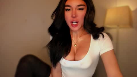 ALMIGHTY GODDESS VALENTINA online show from 09/17/25, 01:07