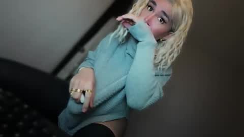 ALMIGHTY GODDESS VALENTINA online show from 11/24/25, 05:45