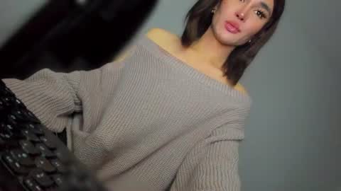 ALMIGHTY GODDESS VALENTINA online show from 07/23/26, 01:52