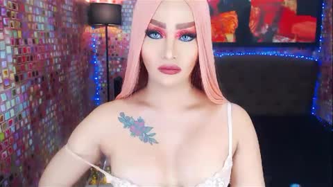 KYLIE BELLA  TS online show from 02/19/25, 05:05