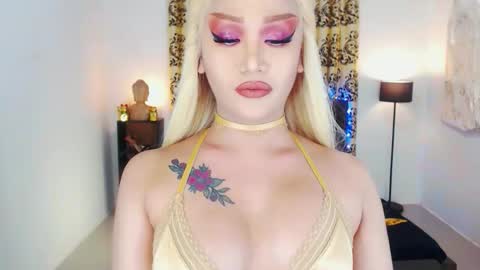 KYLIE BELLA  TS online show from 09/08/25, 07:46