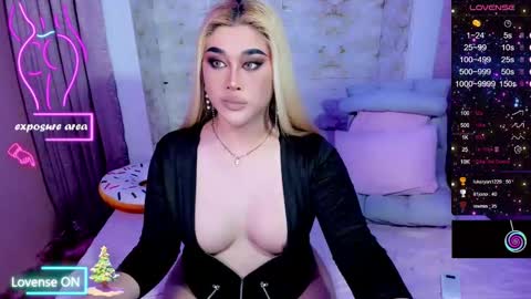 Snapshot of transsalawahan chatting on 12/04/24, 04:49 BELLA online show from 12/04/24, 04:49
