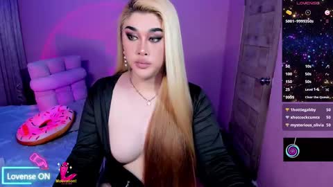 Snapshot of transsalawahan chatting on 03/12/25, 10:05 BELLA online show from 03/12/25, 10:05
