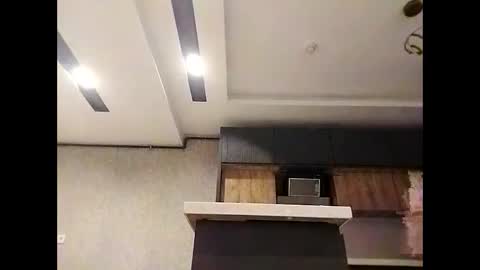 Snapshot of trapper727272 chatting on 02/18/25, 04:37 Big Head Cock online show from 02/18/25, 04:37