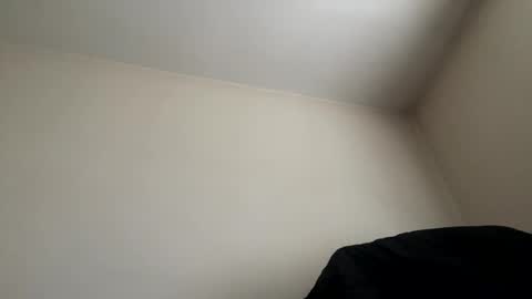 Snapshot of travelltreasures chatting on 12/16/25, 08:25 travelltreasures online show from 12/16/25, 08:25