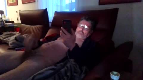 Snapshot of trebgeis1 chatting on 03/28/26, 05:07 trebgeis1 online show from 03/28/26, 05:07