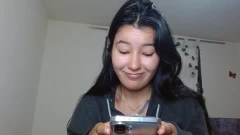 Snapshot of trebol_4 chatting on 02/26/26, 07:24 trebol_4 online show from 02/26/26, 07:24