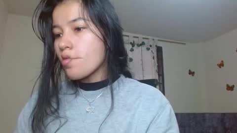 Snapshot of trebol_4 chatting on 03/24/26, 06:35 trebol_4 online show from 03/24/26, 06:35