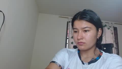 Snapshot of trebol_4 chatting on 05/10/26, 05:29 trebol_4 online show from 05/10/26, 05:29