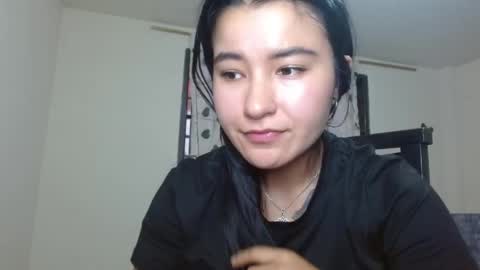 Snapshot of trebol_4 chatting on 05/13/26, 10:17 trebol_4 online show from 05/13/26, 10:17