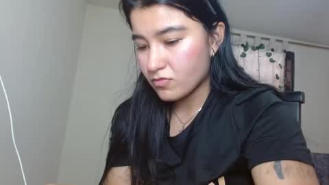 Snapshot of trebol_4 chatting on 06/09/26, 07:03 trebol_4 online show from 06/09/26, 07:03
