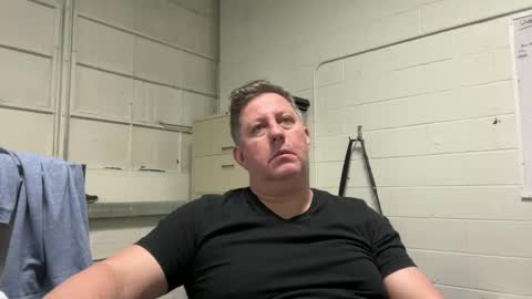 Snapshot of treborinthesky chatting on 09/18/25, 12:51 treborinthesky online show from 09/18/25, 12:51