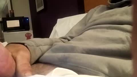 treedude303720 online show from 09/10/25, 10:54