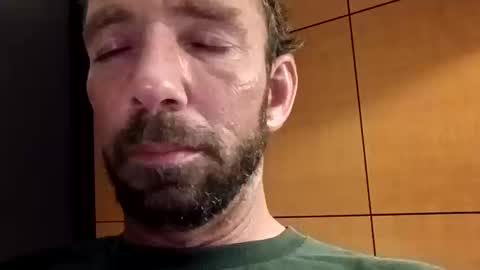 treedude303720 online show from 10/12/25, 03:27