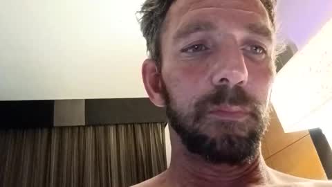 treedude303720 online show from 10/15/25, 02:55