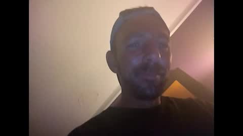 treedude303720 online show from 11/16/25, 12:44