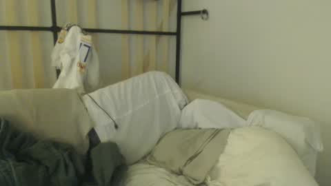 TreeHugger queer online show from 10/10/25, 05:39