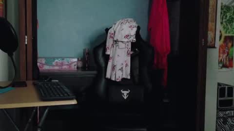 TreeJeanne online show from 09/22/25, 10:34