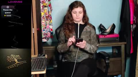 Snapshot of treejeanne chatting on 01/16/26, 05:17 TreeJeanne online show from 01/16/26, 05:17