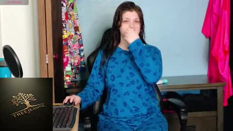 Snapshot of treejeanne chatting on 03/02/26, 12:02 TreeJeanne online show from 03/02/26, 12:02