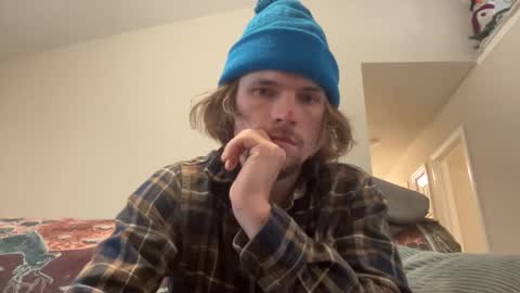 Snapshot of treeman817 chatting on 12/29/24, 02:52 treeman817 online show from 12/29/24, 02:52