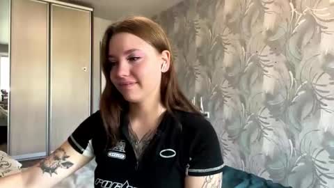 Mary May online show from 09/11/25, 11:10
