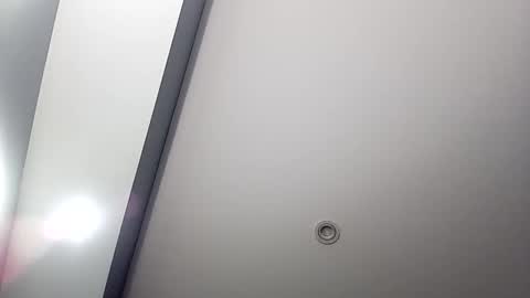 Snapshot of trevluv77 chatting on 11/11/25, 09:31 trevluv77 online show from 11/11/25, 09:31