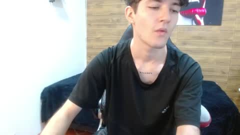 Snapshot of trevor_mob chatting on 05/14/26, 10:38 trevor_mob online show from 05/14/26, 10:38