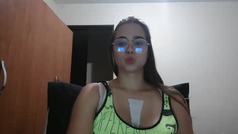 triana_bell online show from 02/12/26, 11:22
