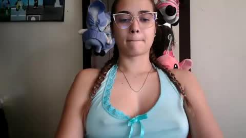 triana_bell online show from 07/28/26, 05:12