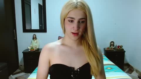 triana_damelio online show from 12/14/24, 08:18