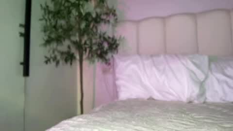 Snapshot of triana_ortega chatting on 04/03/26, 06:28 Triana online show from 04/03/26, 06:28