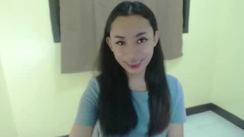 tricia_slut online show from 03/07/25, 12:45