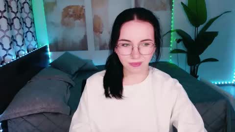 Snapshot of triciadaisy chatting on 05/10/26, 02:55 TriciaDaisy online show from 05/10/26, 02:55