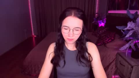 TriciaDaisy online show from 06/20/26, 04:59