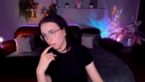 TriciaDaisy online show from 06/29/26, 10:48