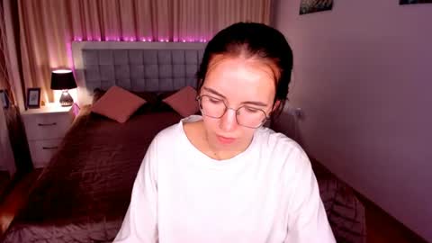TriciaDaisy online show from 07/11/26, 04:37