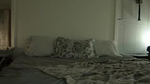 Snapshot of trickquestion chatting on 11/09/25, 06:23 trickquestion online show from 11/09/25, 06:23